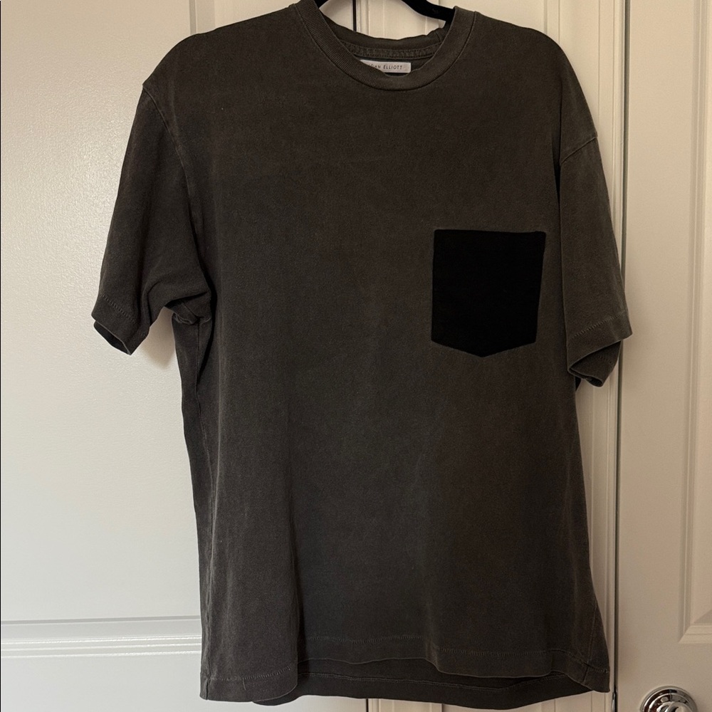 John Elliott Charcoal T-Shirt with Black Pocket